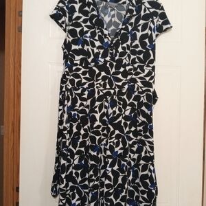 Ann Taylor Black and Blue V-Neck Midi Sundress